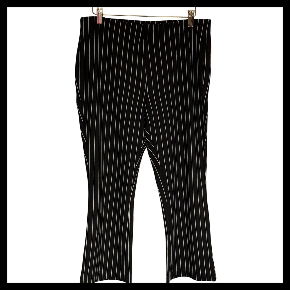 Cato Women's MP Black White Pinstripe Flare Leg Pants Elastic Waist Casual